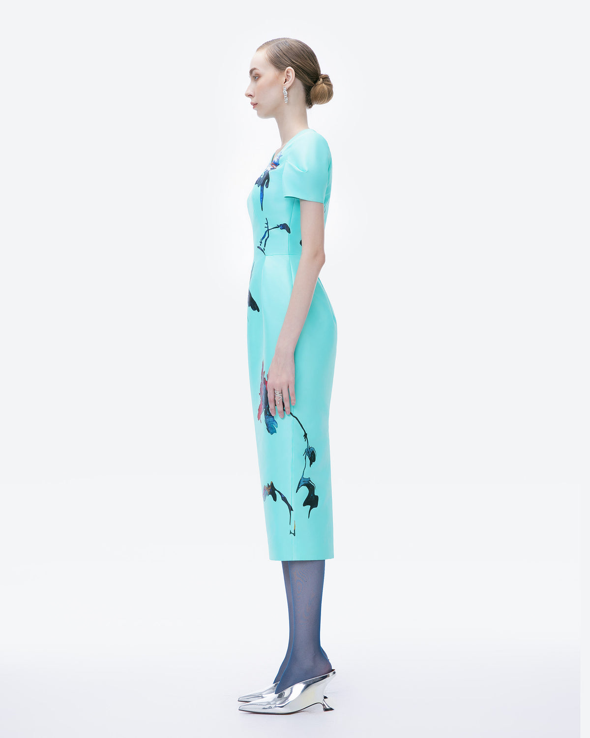 Eternal Spring - Đầm midi dáng bút chì bất đối xứng