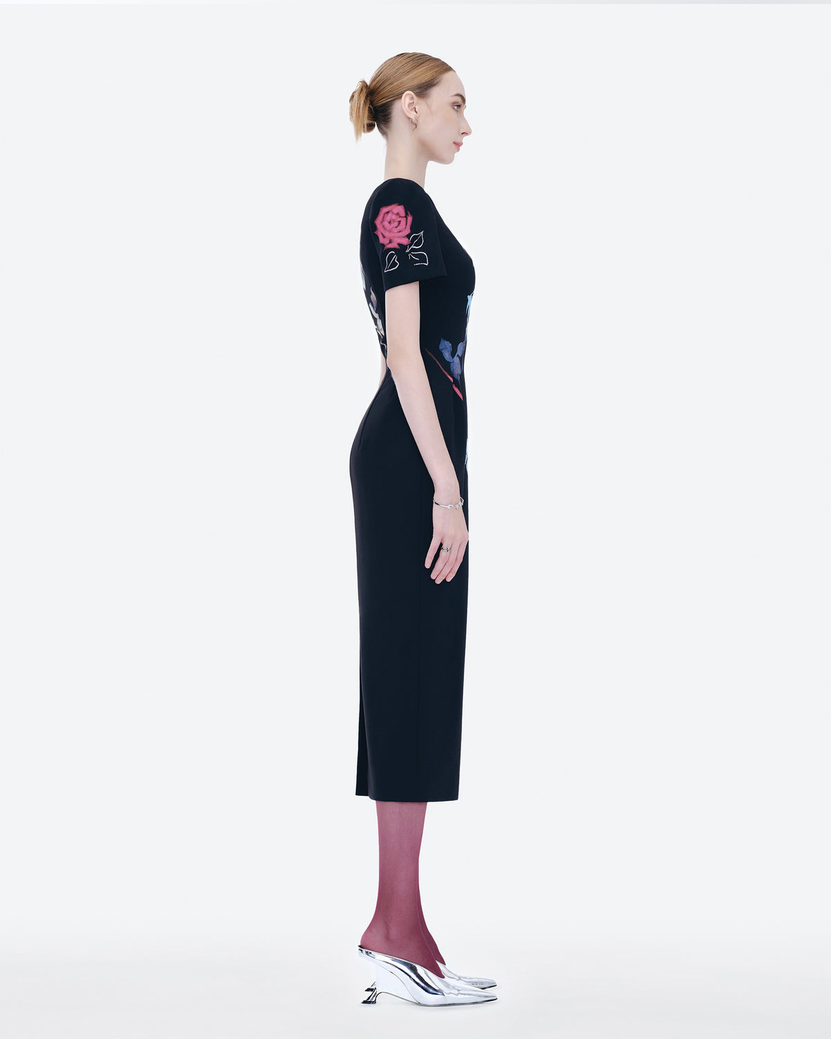 Sự Phản Chiếu - Đầm Pegged Đen