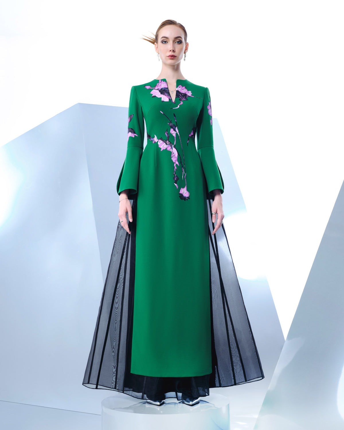Nova Blossom - Áo dài đương đại Emerald