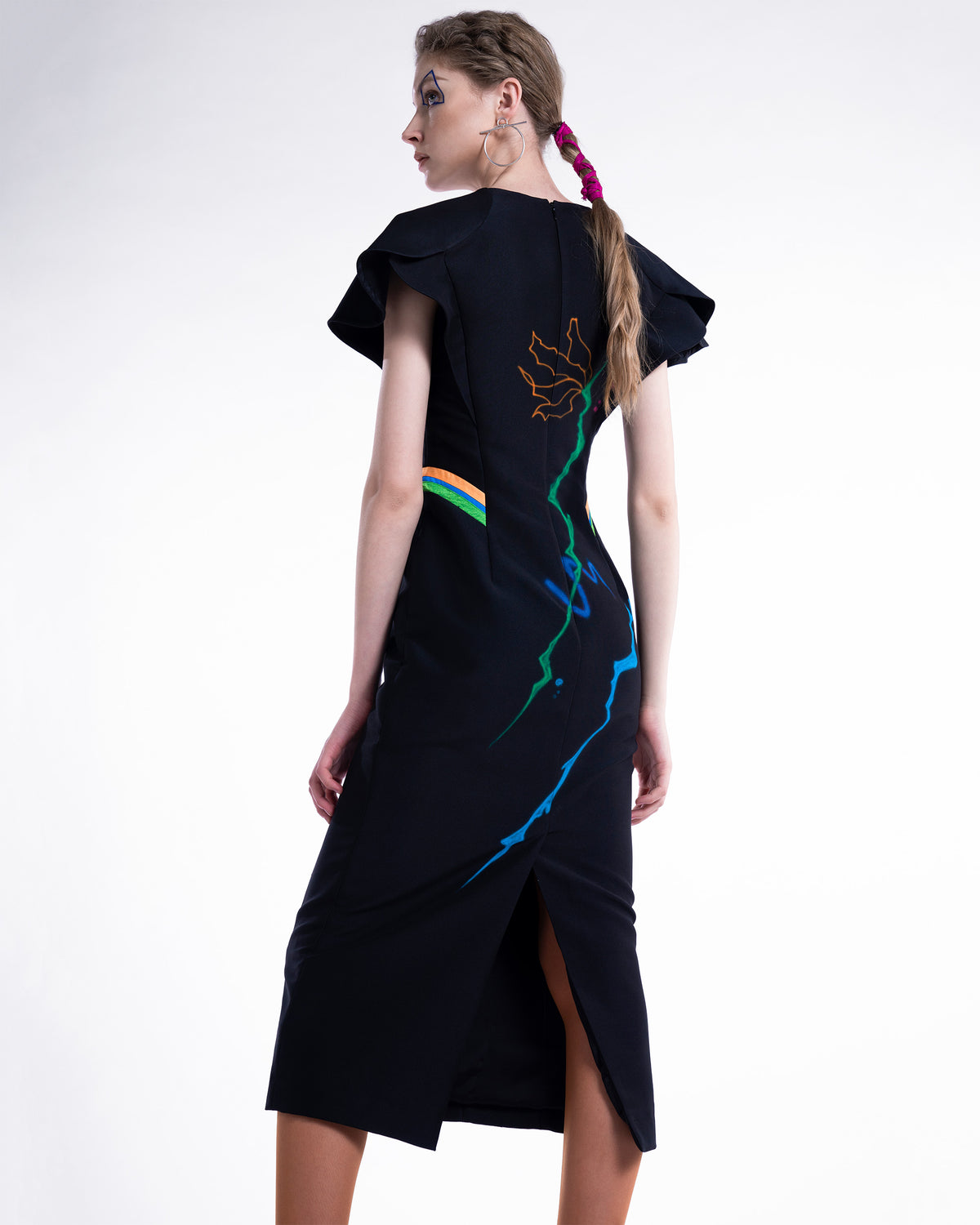 Sự Thu Hút - Đầm Midi Đen