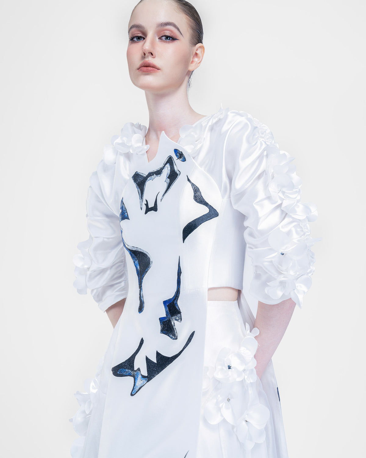 Make a Wish - Voluminous Sleeves White Aodai