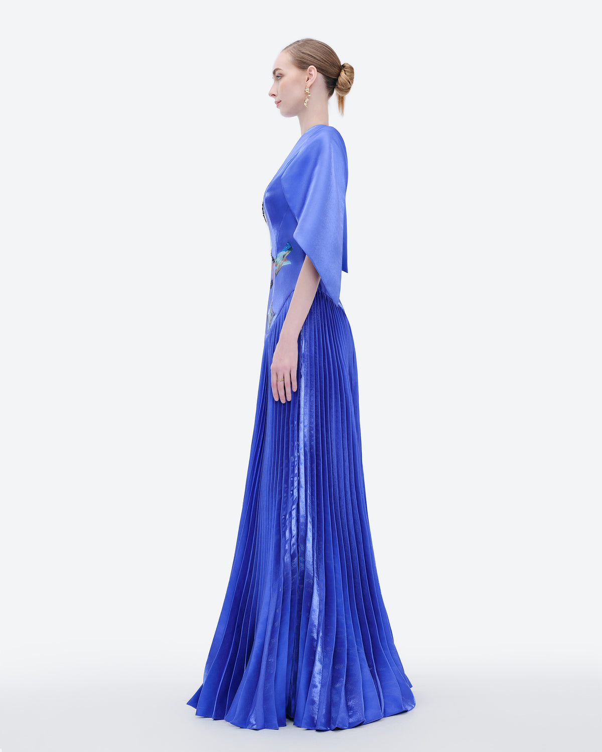 Fancy Flow - Đầm Tiệc Xanh Sapphia Tay Cape