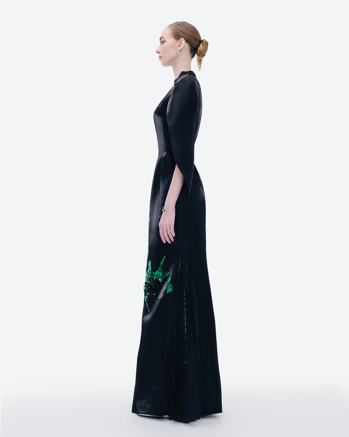 Lily Nior - Đầm Tiệc Đen Cấu Trúc