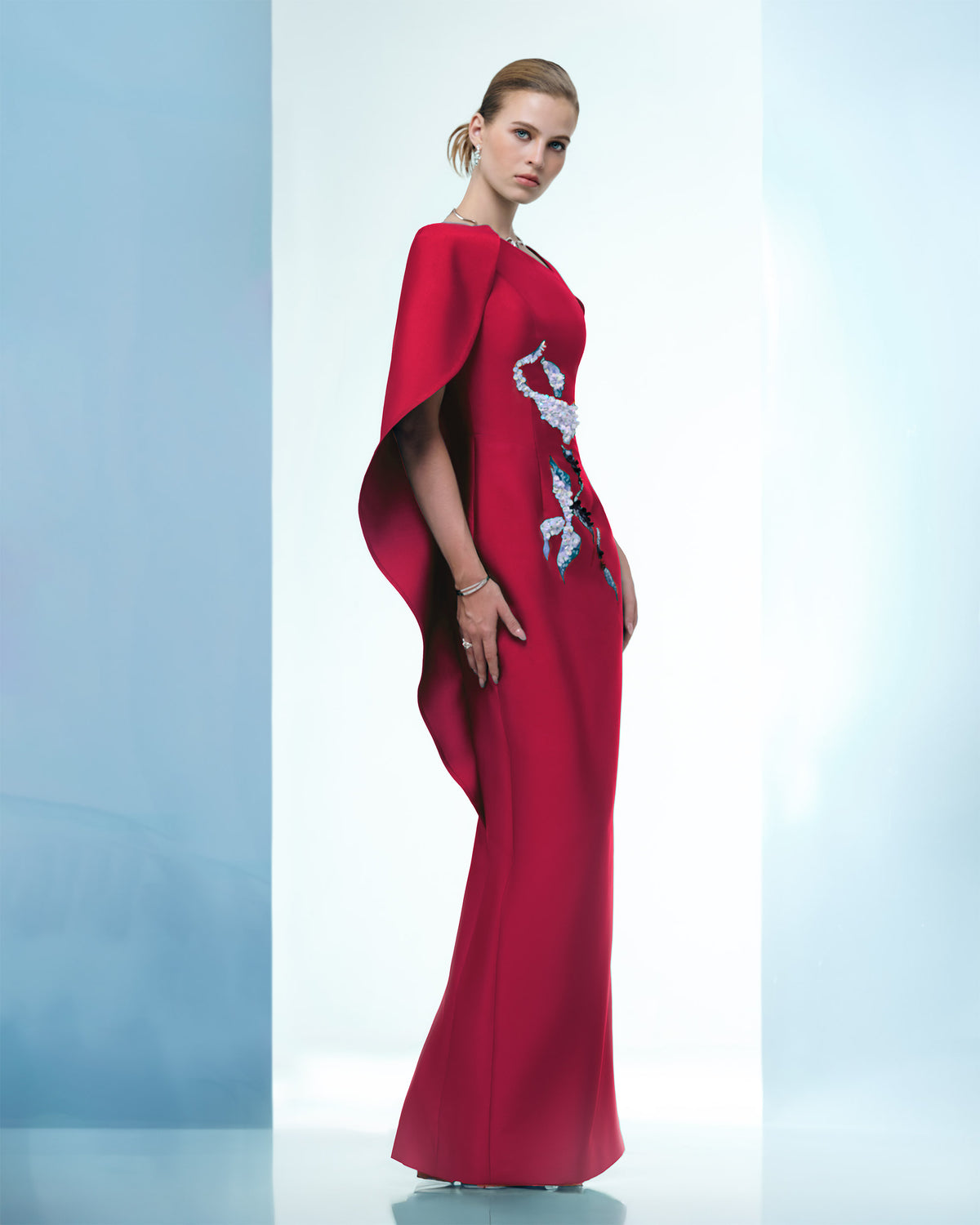 Radiant Wing - Đầm Tiệc Đỏ Crimson Bất Đối Xứng