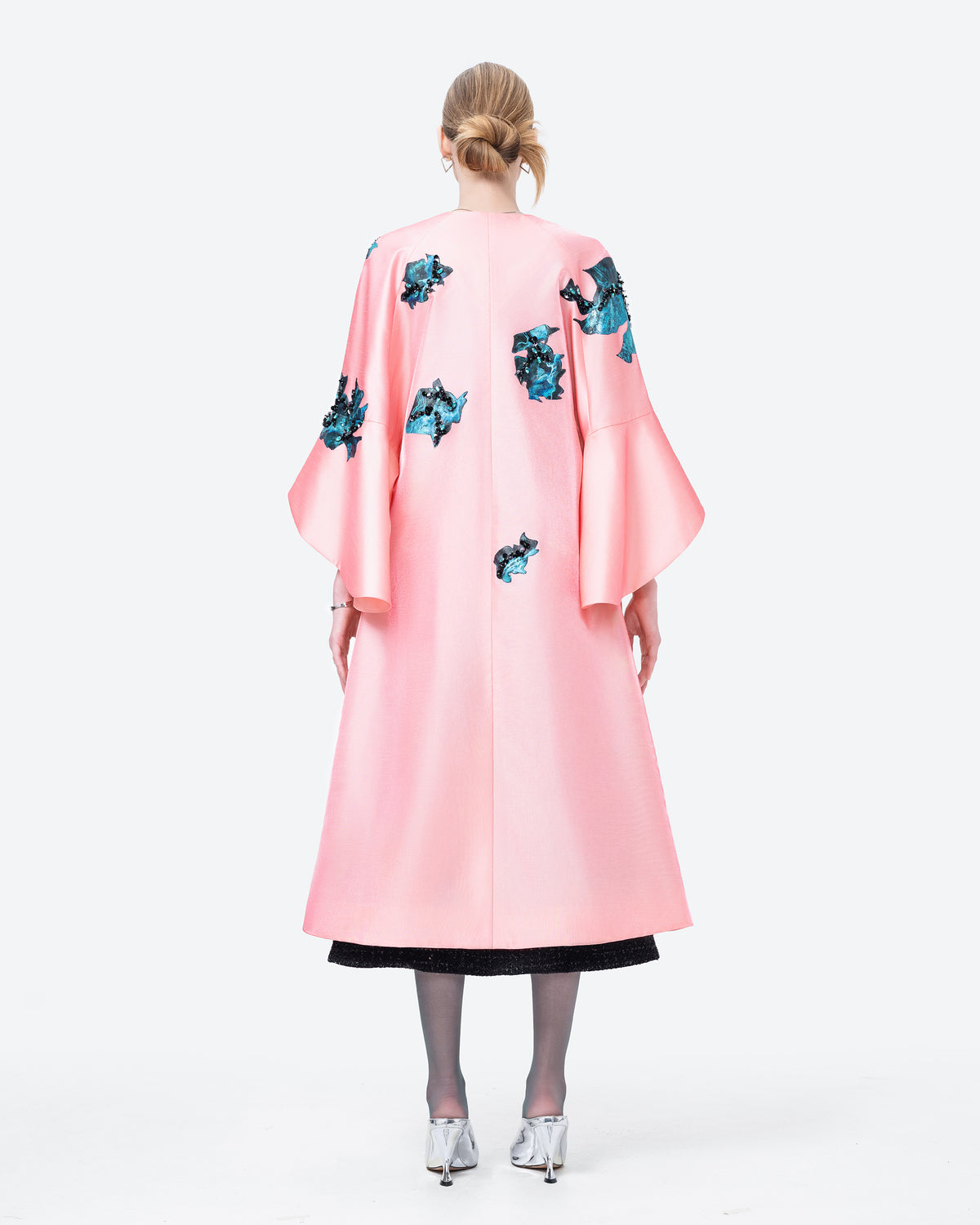 Inner Blossom - Áo Khoác Hồng Apricot