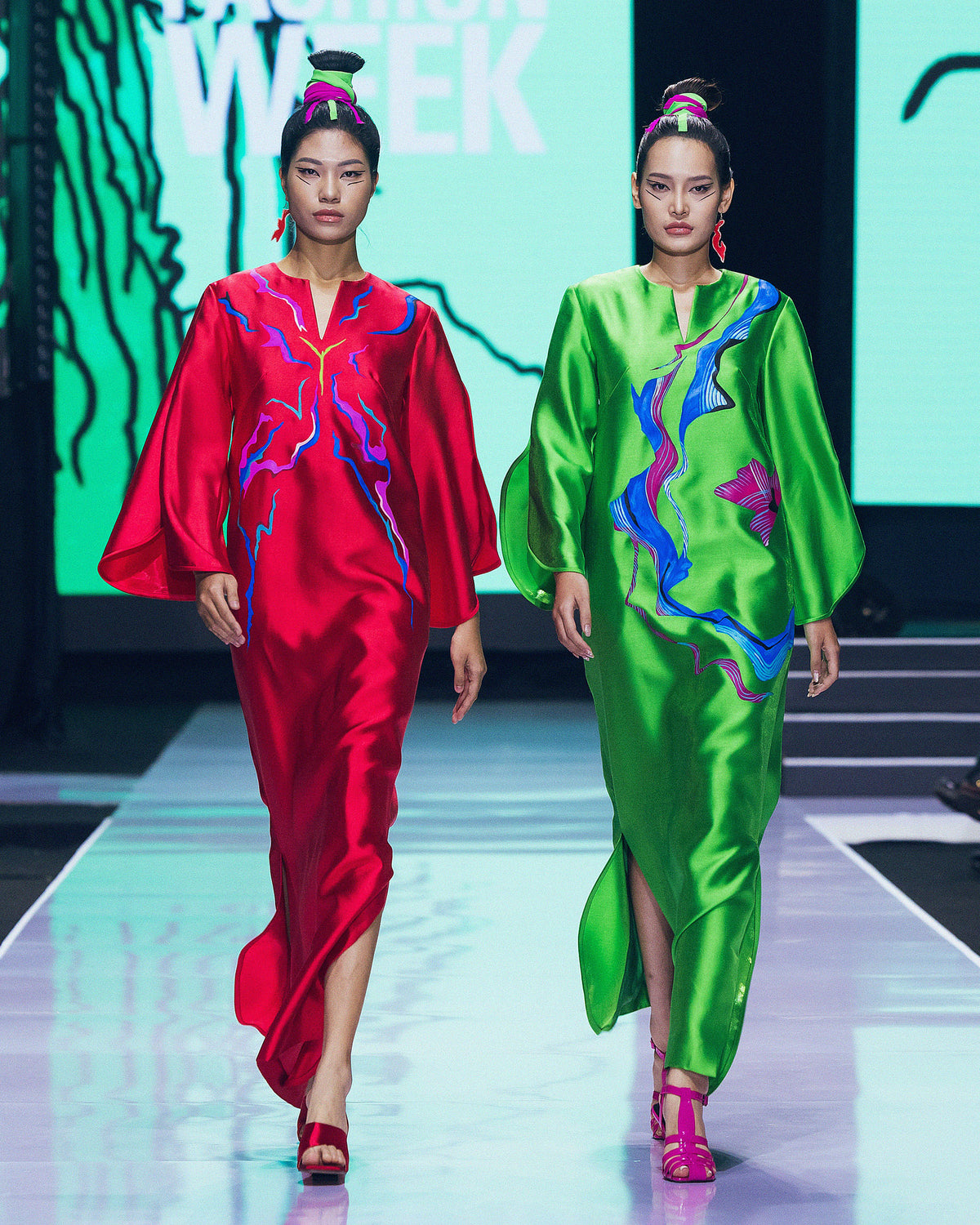 Green Terraces - Bell Sleeves Kaftan Dress