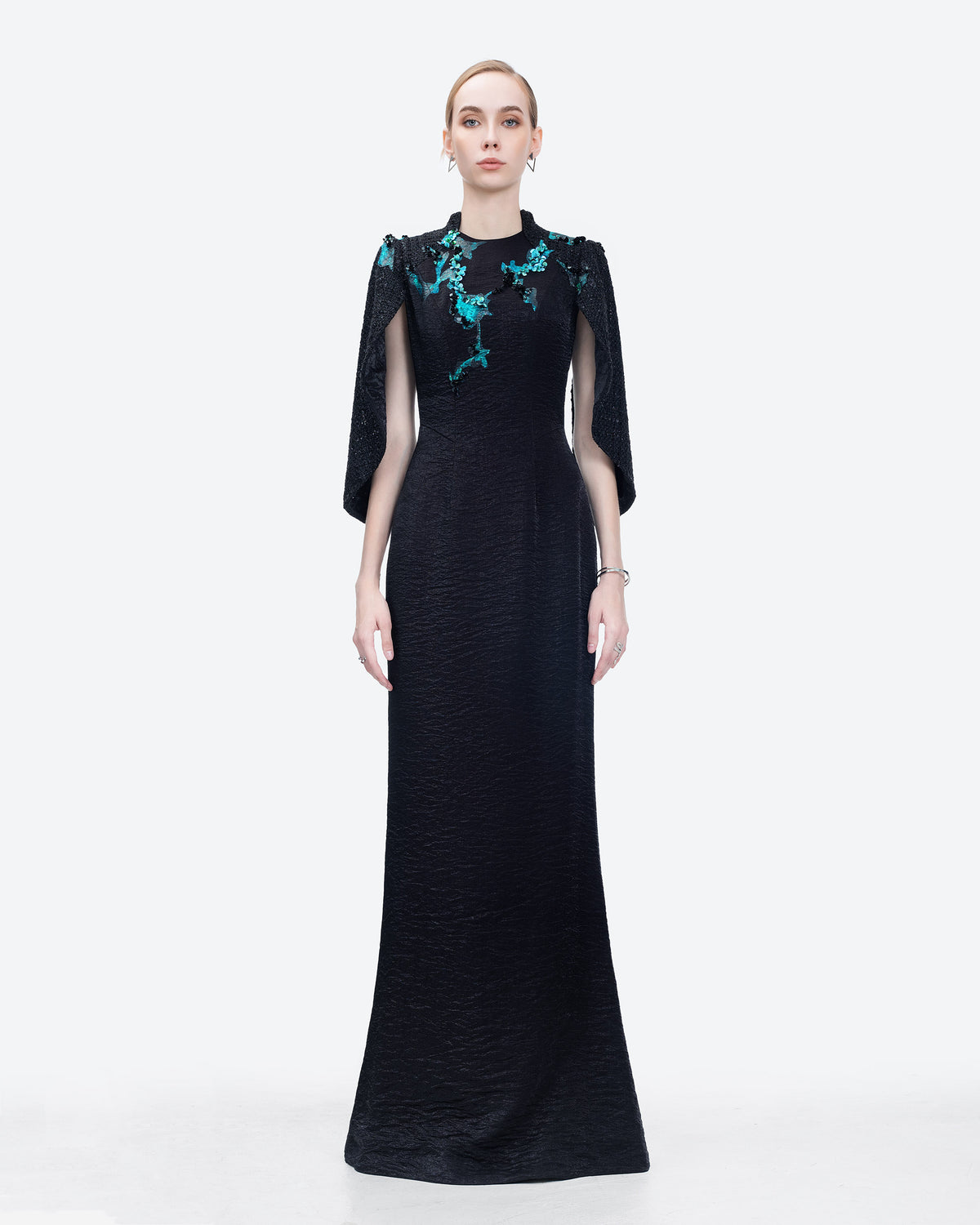 Radiant Night Flame - Đầm Tiệc Đen Thanh Lịch