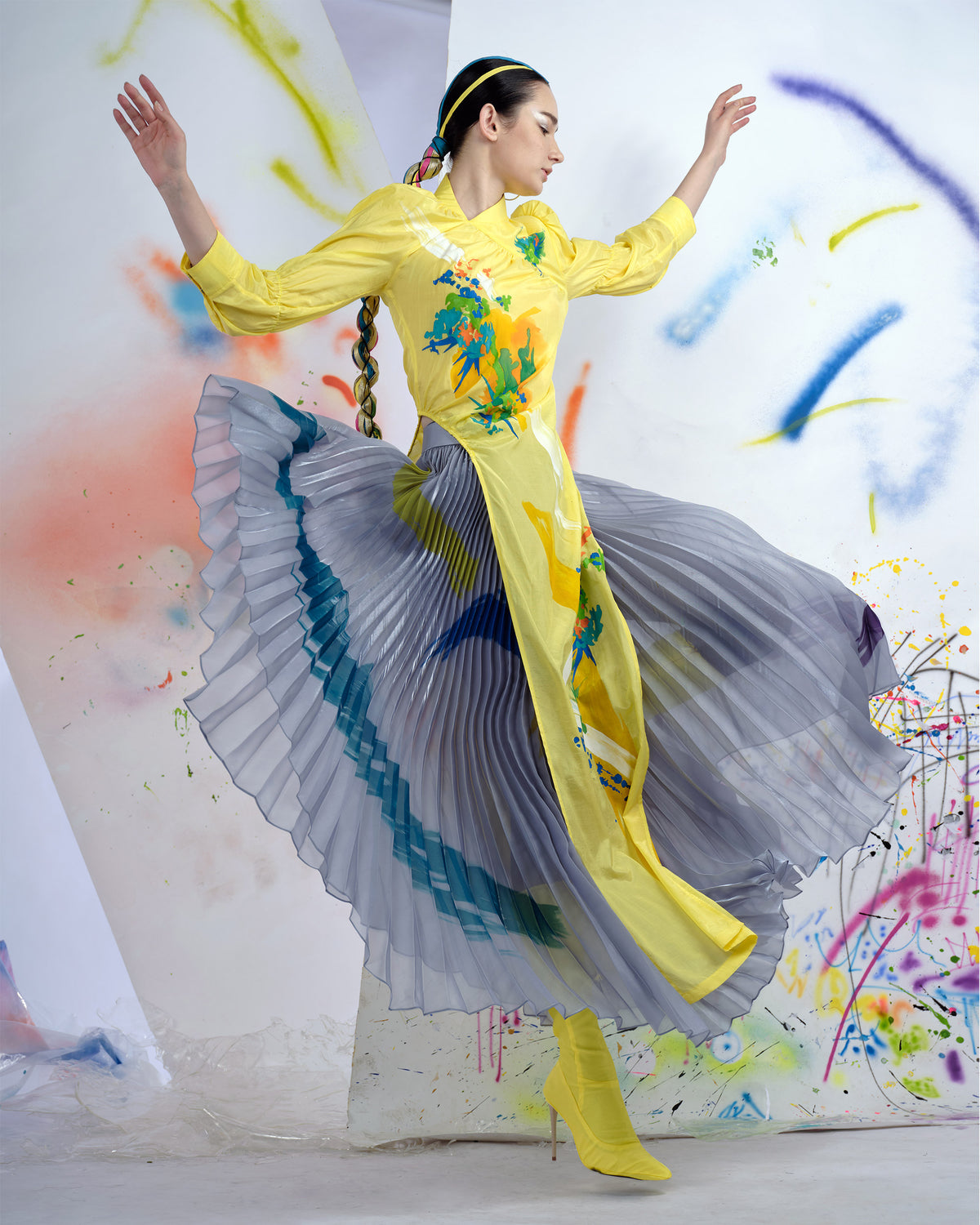 Colorful Touches No.2 - Asymmetrical Contemporary Aodai