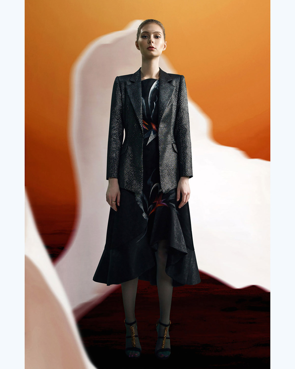 Sculpted Edge – Tailored Power Blazer