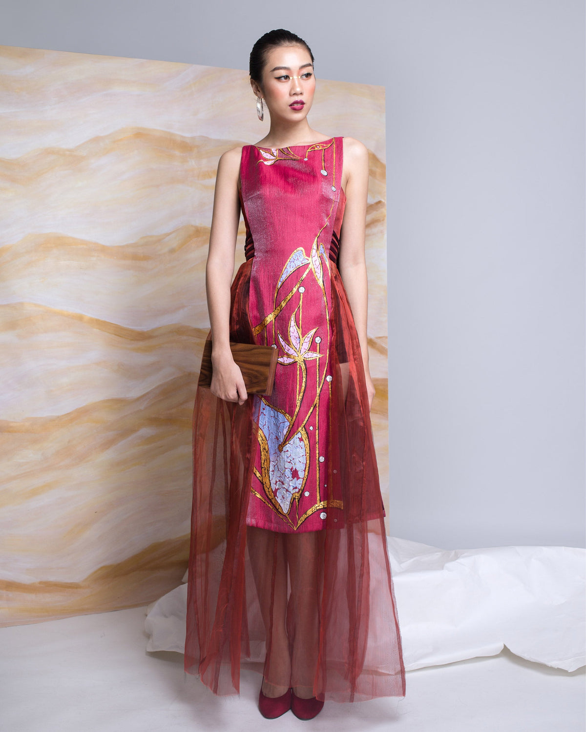 TinyInk-Fallwinter16-Red-hand-painted-surrealism-sleeveless-gown