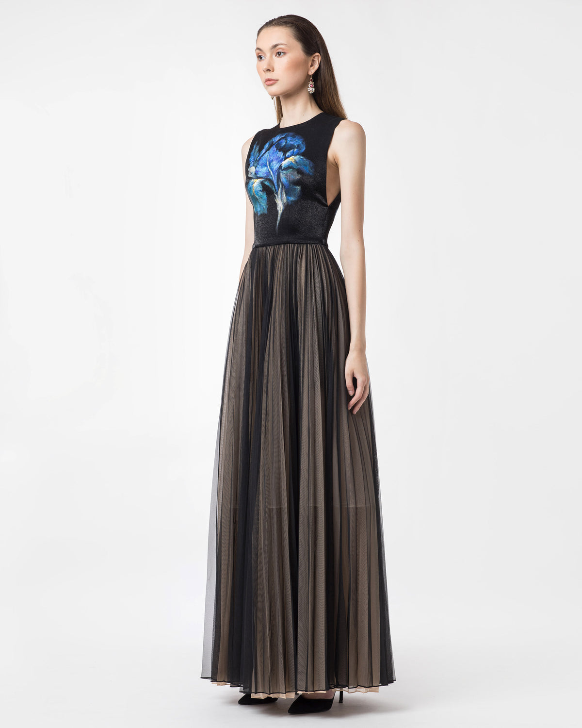 Iris-painted Sleeveless Black Gown Dress
