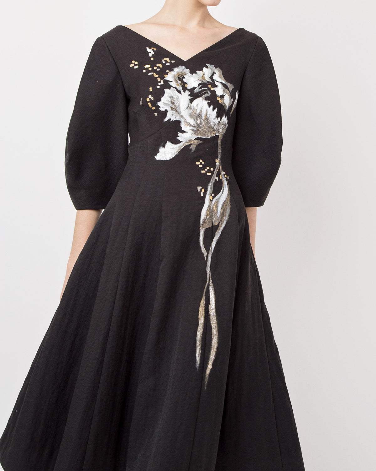 Wildflower-painted Voluminous Sleeve Midi Dress
