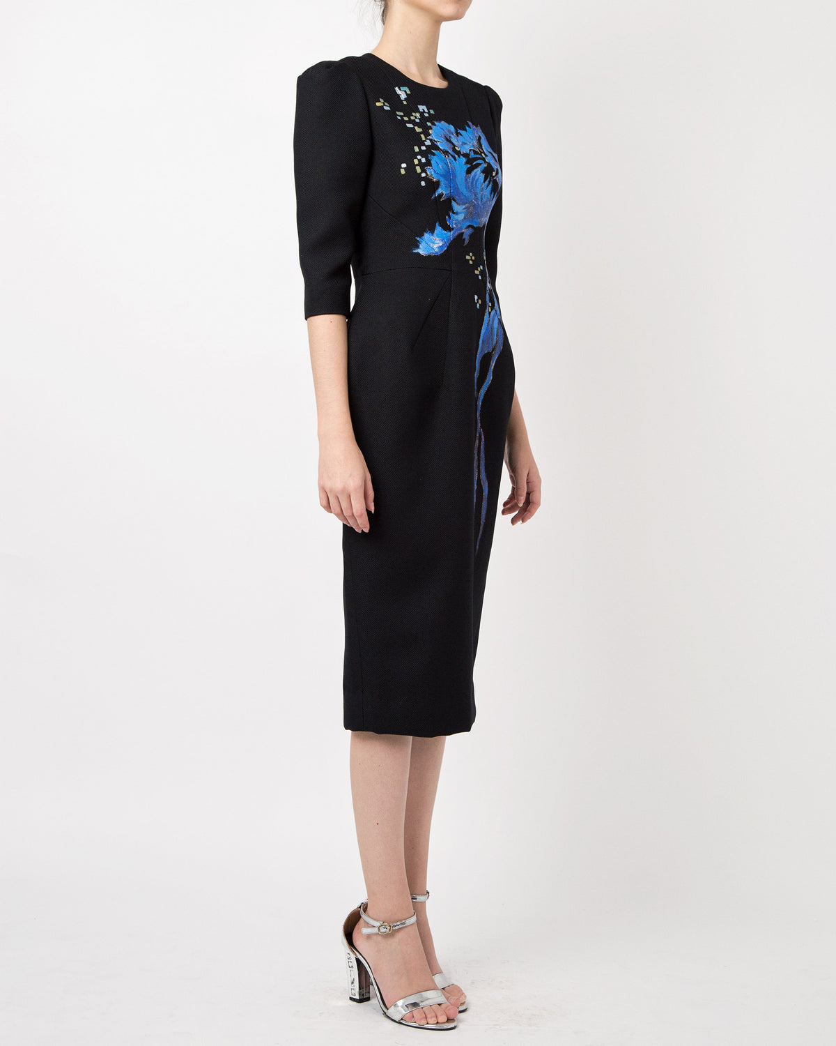 Wildflower- Đầm Midi Đen Họa Tiết Thủ Công