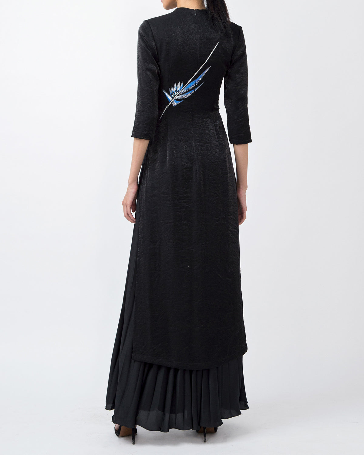 Water Lily-painted Black Taffeta Contemporary Ao Dai