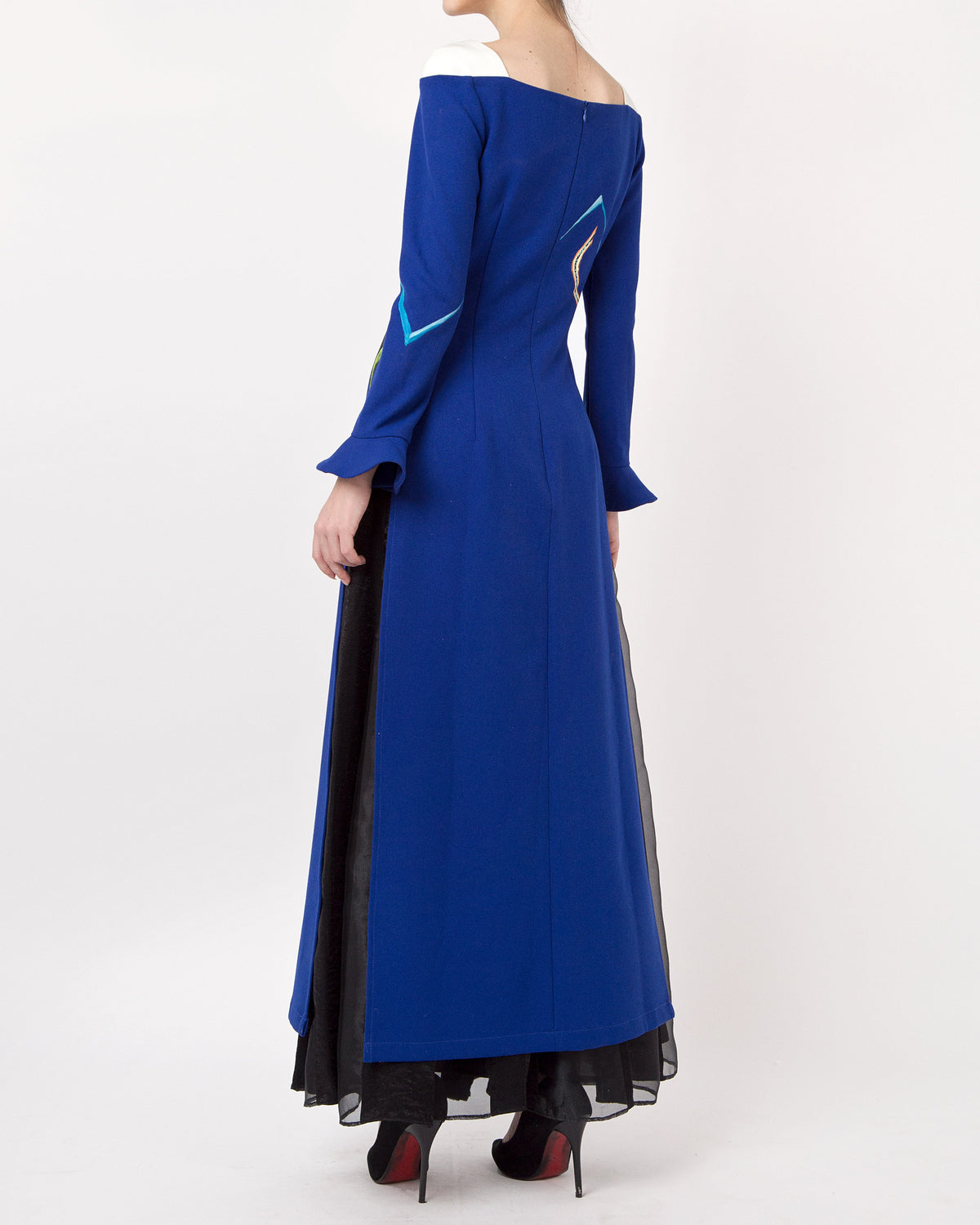 Horses Running-painted Square Neck Crepe Contemporary Ao Dai