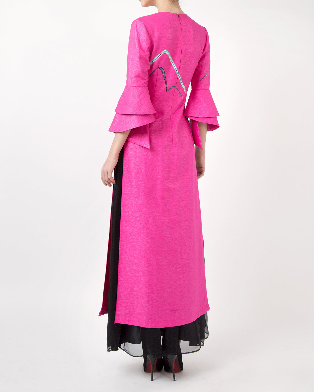 Horses Running-painted Circular Cuffs Sleeve Pink Contemporary Ao Dai