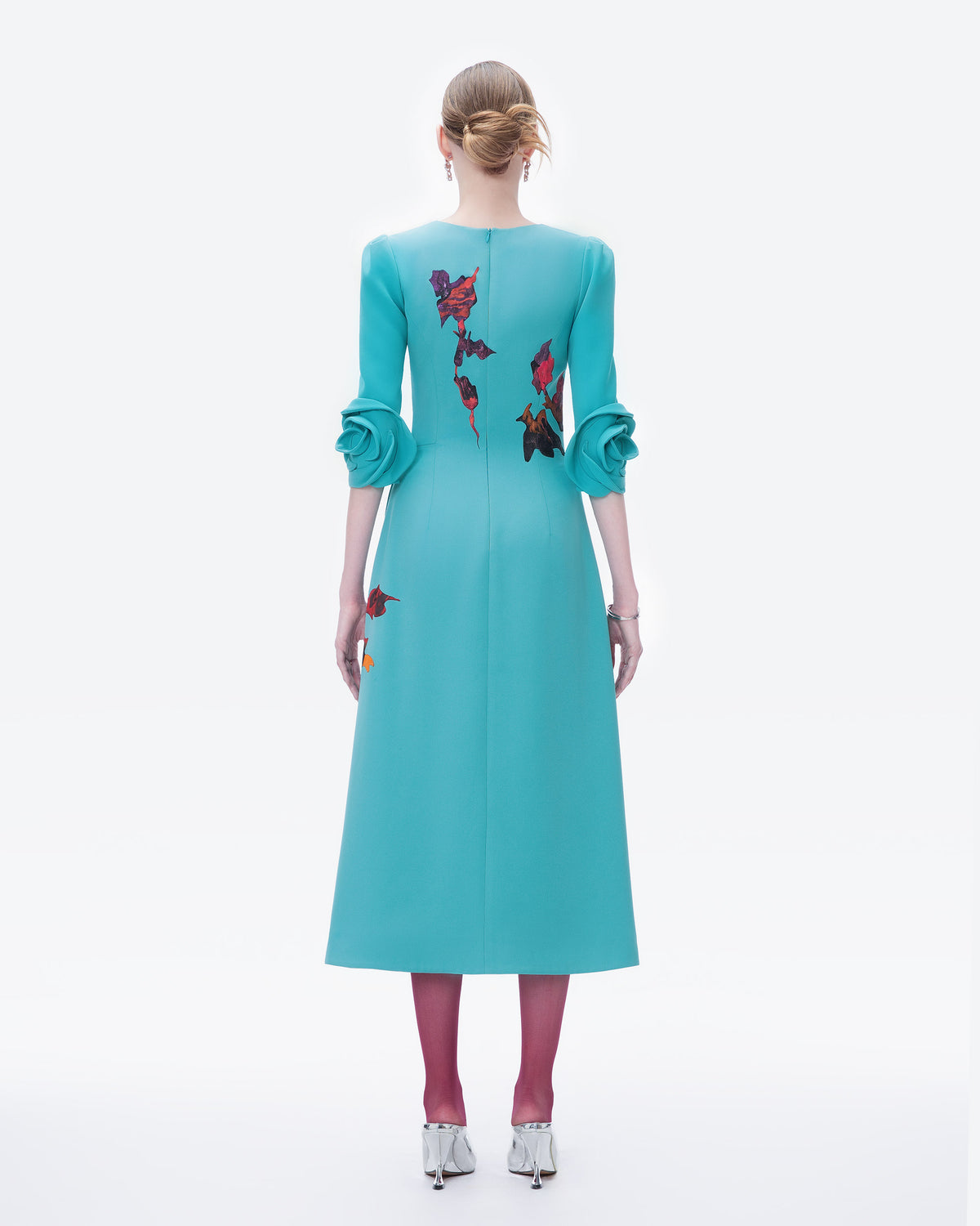 Flora Sonata - Đầm Midi Xanh Aquamarine Tay Điêu Khắc