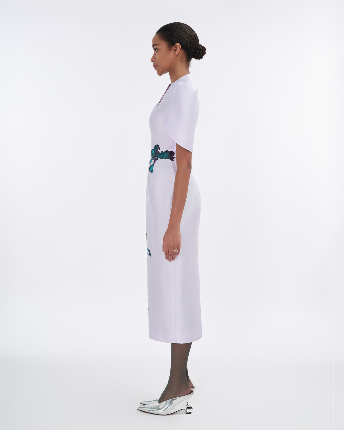 Ascension - Lilac Cape Sleeves Pegged Dress