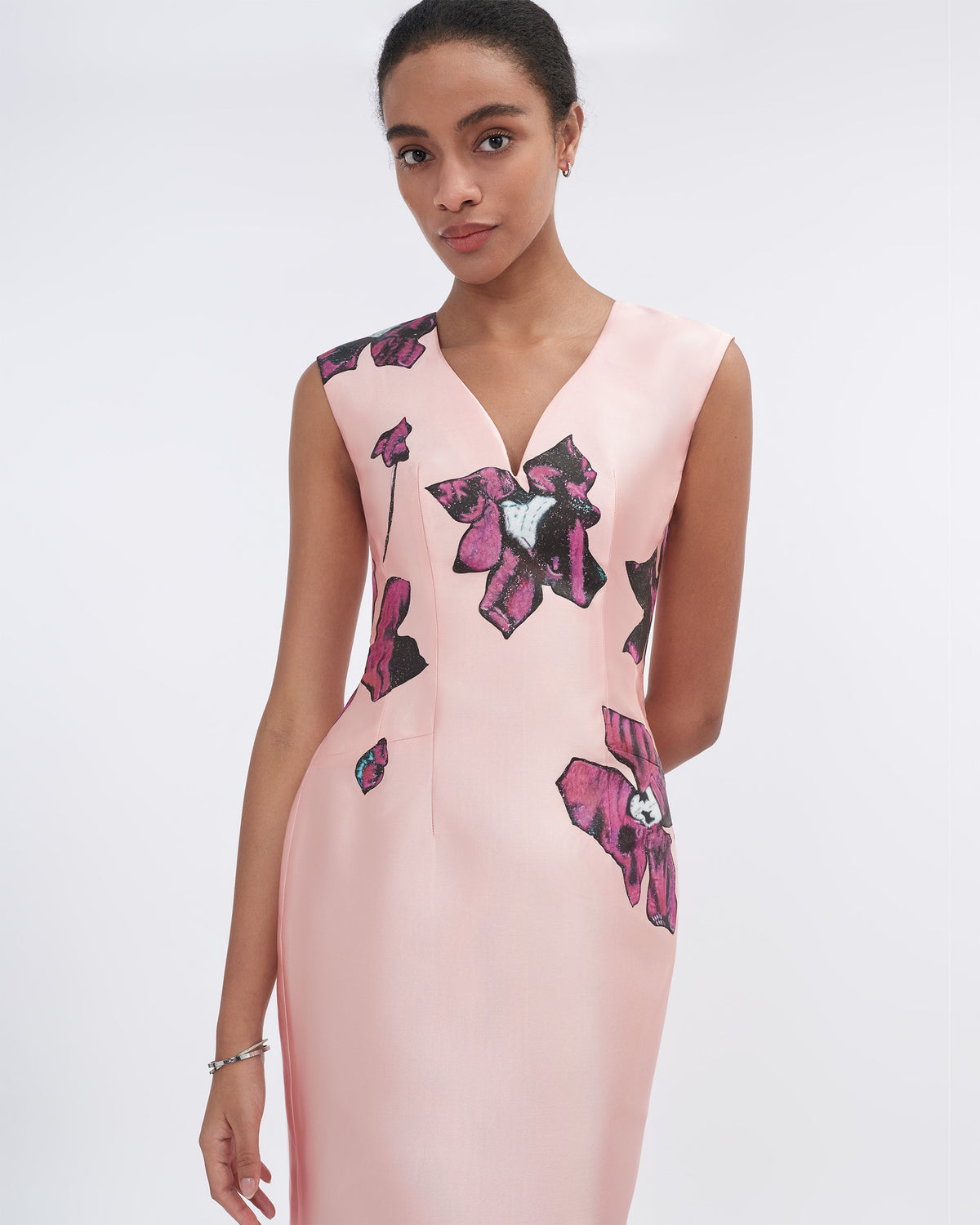 The Afterglow - Sculpted V-Neck Mermaid Dress