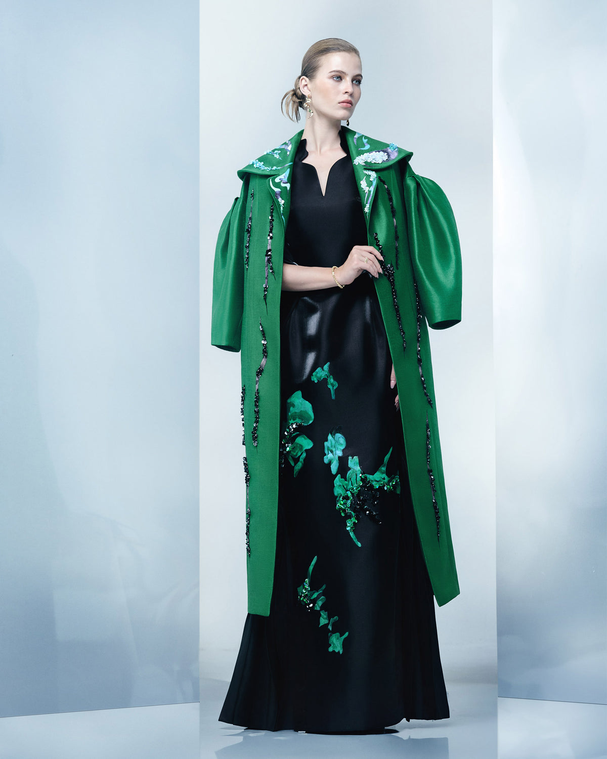 Unfolding Dream – Sculptural Collar Statement Coat