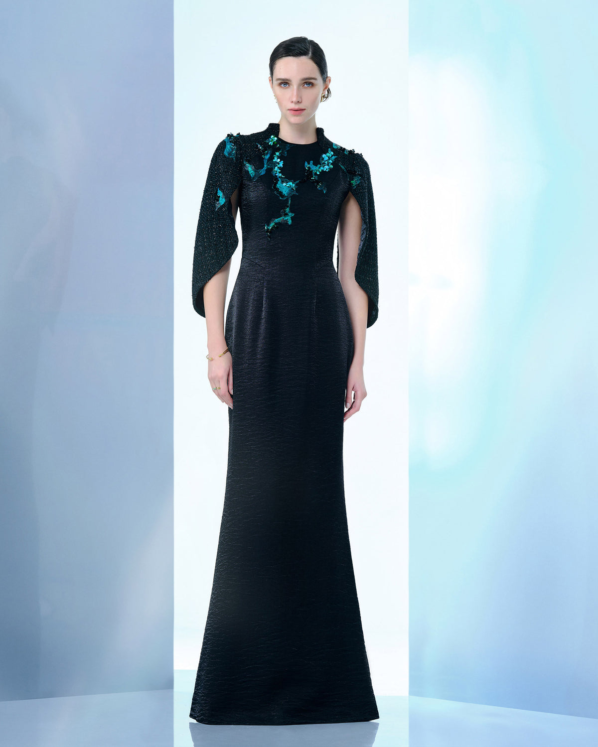 Radiant Night Flame - Sophisticated Black Evening Gown