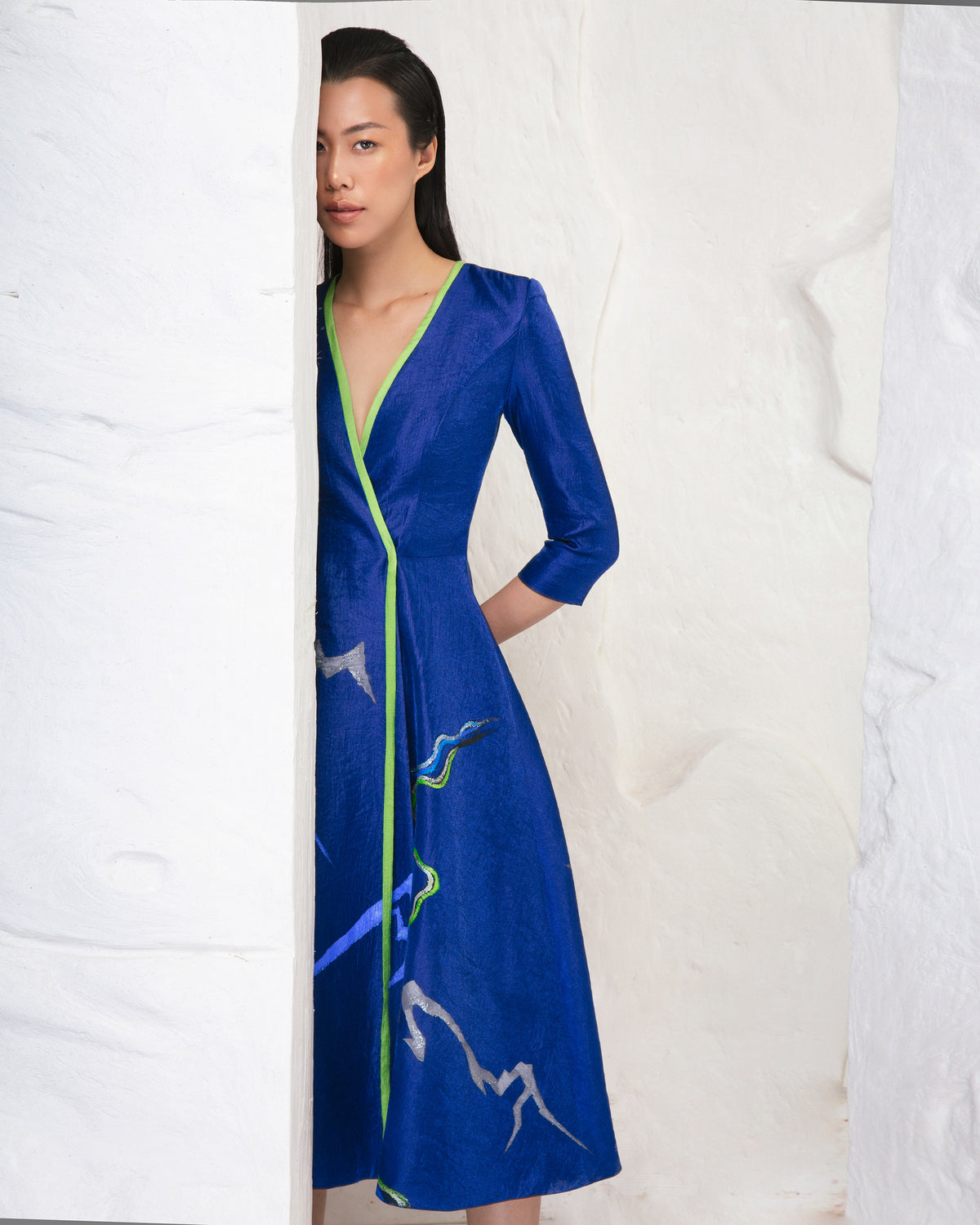 Mountain-painted Viscose Wrap Midi Dress
