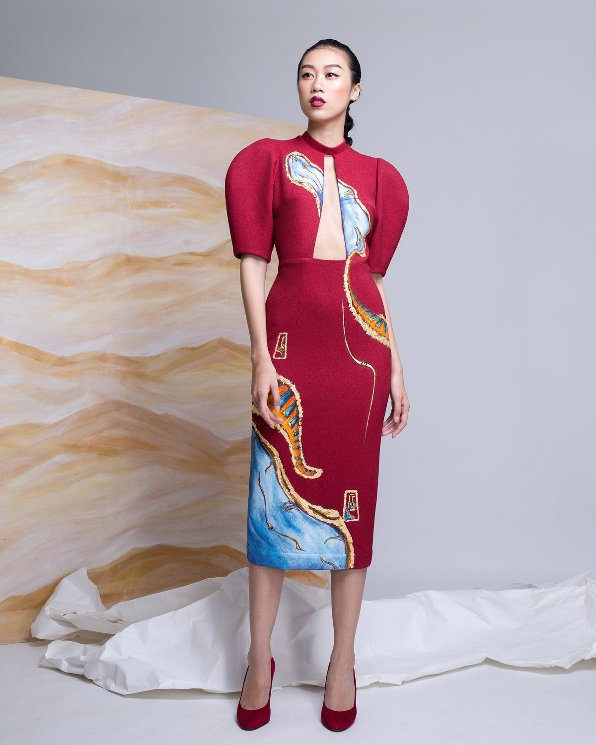 TinyInk-Fallwinter16-Red-Hand-painted-surrealism-voluminous-sleeve-midi-dress