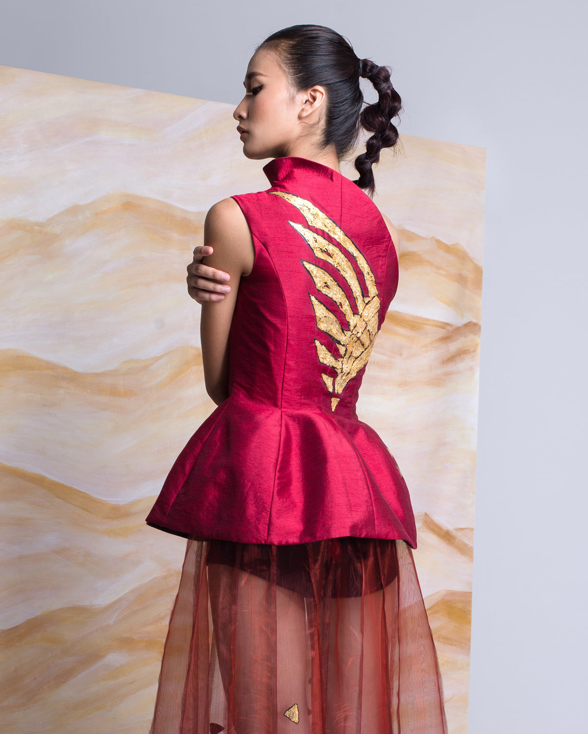 Haut péplum asymétrique peint Phoenix