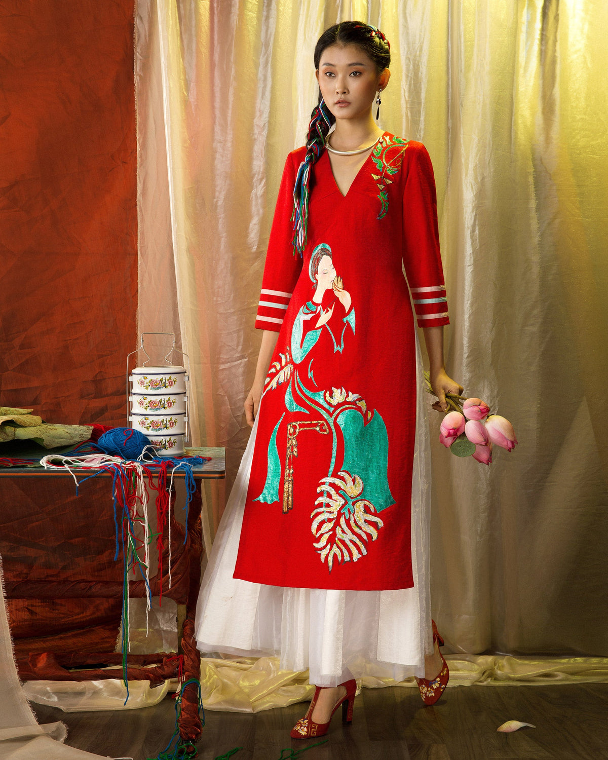 TinyInk-LN17-red-hand-painted-v-neck-contemporary-aodai