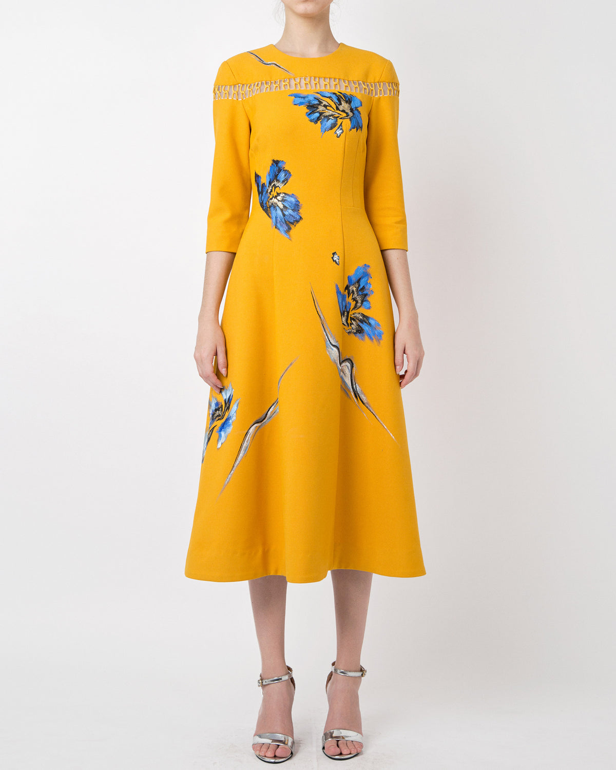 Poppy-painted mid-length sleeve Yellow midi dress